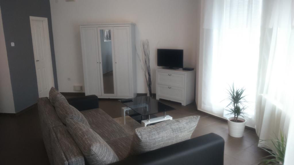 Solid Apartmans Budapesta Cameră foto
